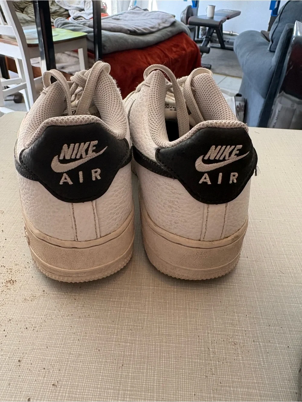 Nike White Leather Sneakers with Black Swoosh